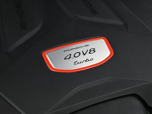 Certified 2022 Porsche Cayenne Turbo image 36