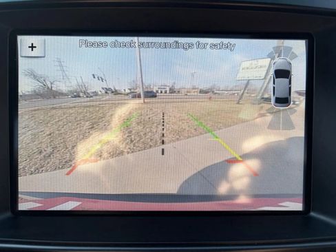 Used 2017 Ford Explorer Sport image 17