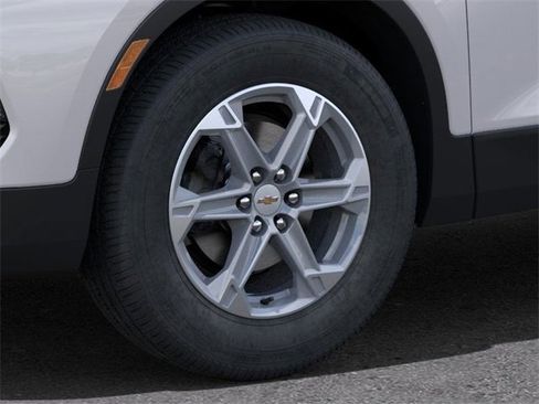 New 2025 Chevrolet Blazer LT w/ Convenience Package image 10