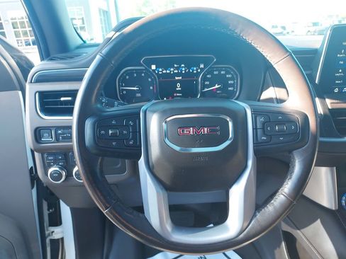 Used 2021 GMC Yukon XL SLT w/ SLT Premium Package AWD/4WD image 20