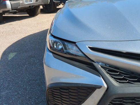 Certified 2022 Toyota Camry SE image 10