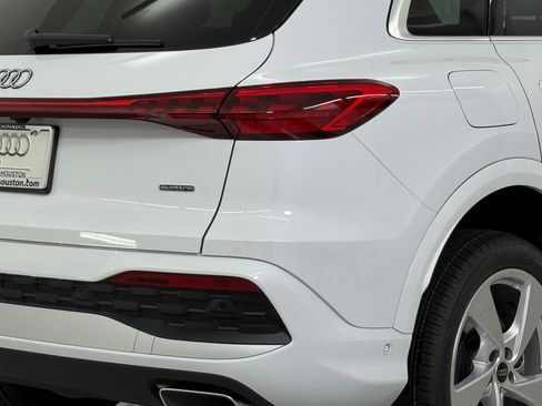 New 2025 Audi Q5 Premium Plus image 13