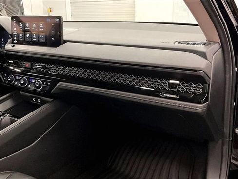 Used 2025 Honda Accord Touring image 19