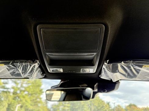 New 2025 Ford Mustang Coupe image 19