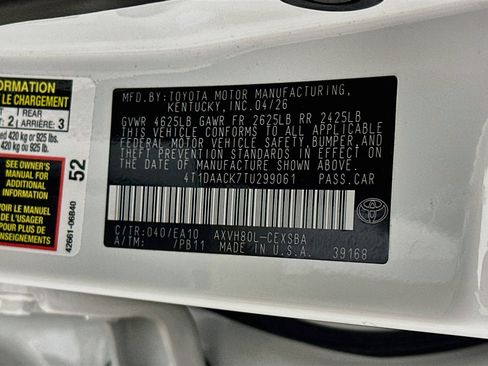Used 2026 Toyota Camry SE FWD image 12