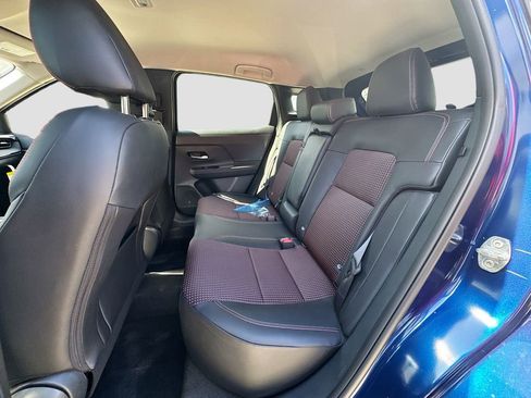 New 2025 Nissan Kicks SR image 24