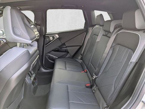 Used 2026 BMW X3 xDrive30i w/ Premium Package AWD/4WD image 16