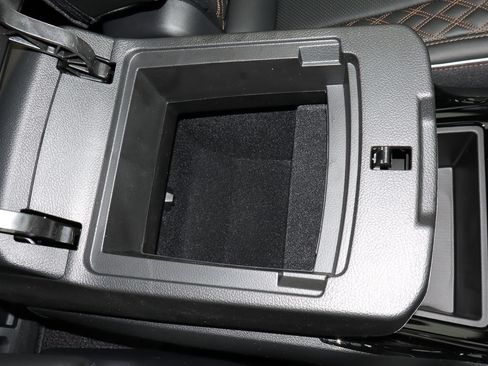 New 2025 Jeep Grand Cherokee L Summit image 24