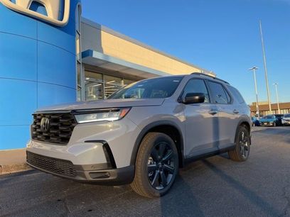 New 2025 Honda Pilot Sport