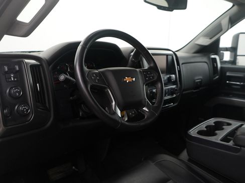 Used 2018 Chevrolet Silverado 2500 LT w/ All Star Edition image 17