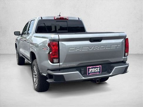 Used 2023 Chevrolet Colorado LT w/ LT Convenience Package II AWD/4WD image 7