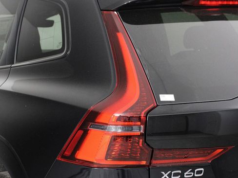 New 2026 Volvo XC60 B5 Core image 15