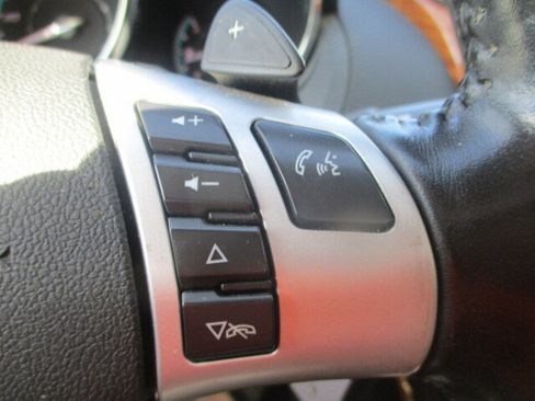 Used 2010 Chevrolet Malibu LT image 33