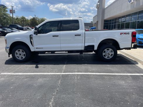New 2025 Ford F350 XLT w/ 360-Degree Camera Package image 4