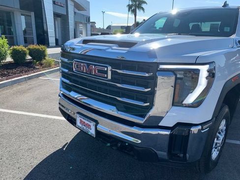 New 2026 GMC Sierra 2500 SLE w/ SLE Convenience Package AWD/4WD image 3
