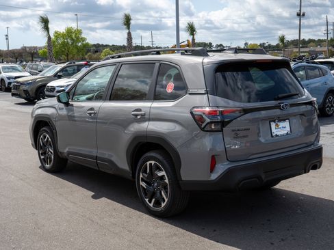 New 2026 Subaru Forester Premium image 5