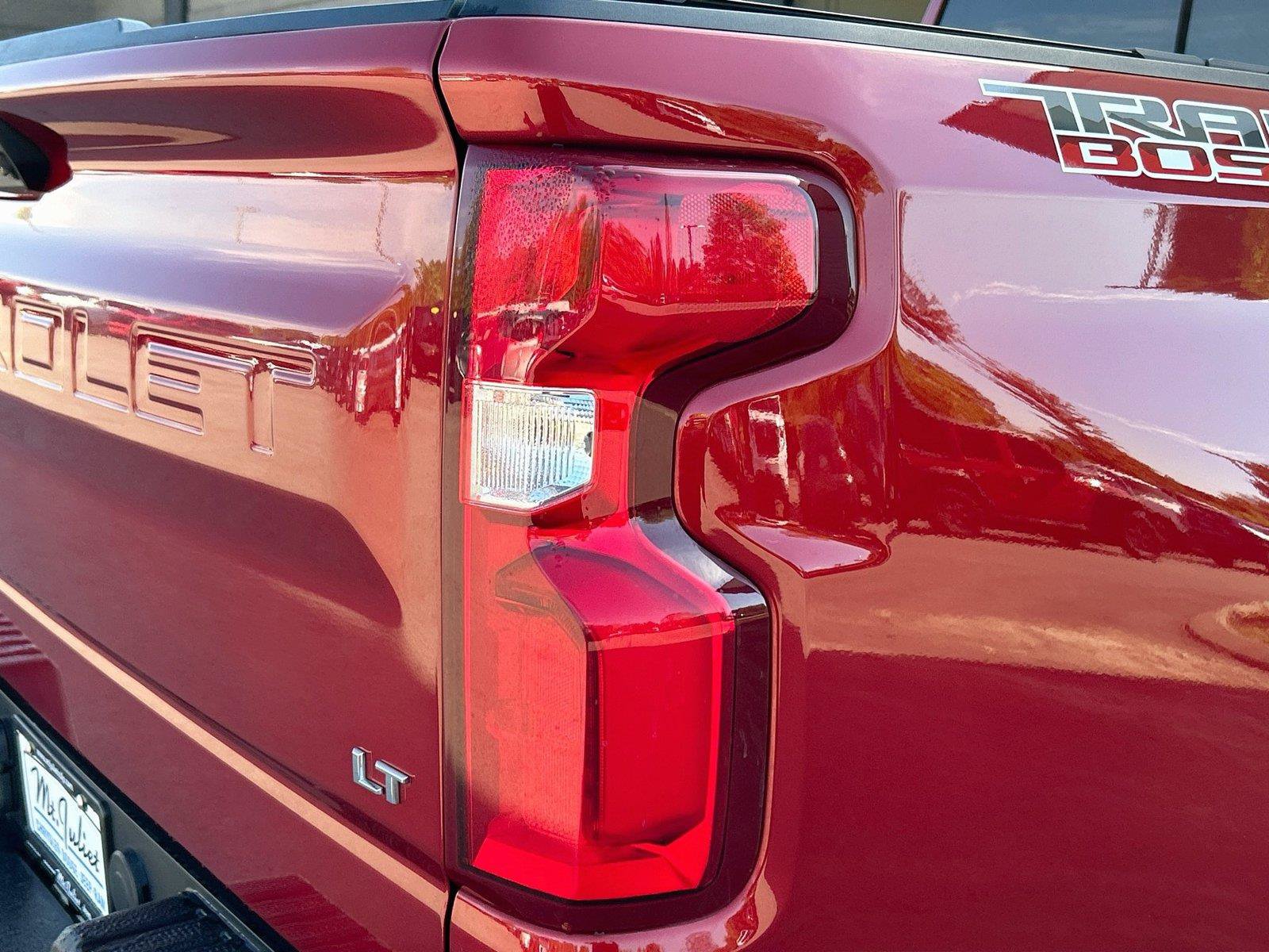 Used 2024 Chevrolet Silverado 1500 LT Trail Boss w/ Convenience Package II AWD/4WD image 12