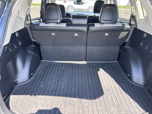 Used 2018 Toyota RAV4 Limited w/ Carpet Mat Package AWD/4WD image 15