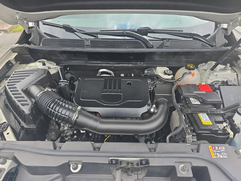 Used 2023 GMC Acadia Denali AWD/4WD image 25
