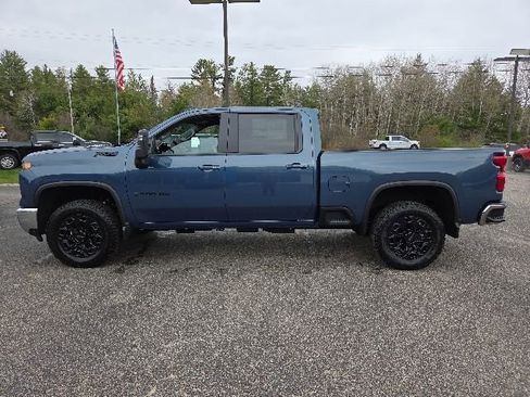New 2026 Chevrolet Silverado 2500 LT w/ All Star Edition AWD/4WD image 4