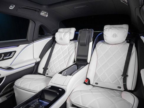 New 2025 Mercedes-Benz Maybach S 680 4MATIC image 38
