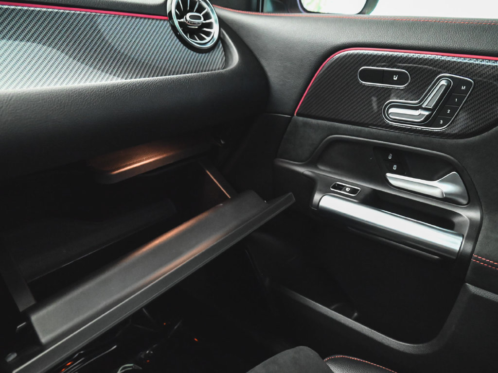 Used 2021 Mercedes-Benz GLA 45 AMG 4MATIC image 17