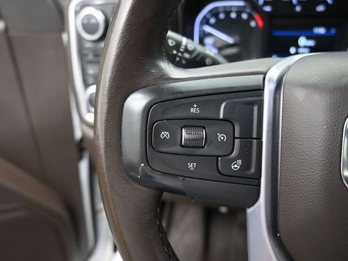 Used 2021 GMC Sierra 1500 SLT image 31