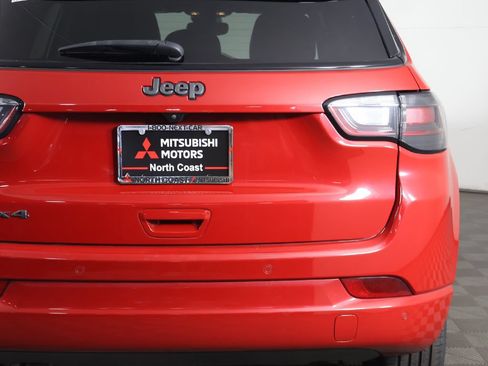Used 2024 Jeep Compass Limited w/ High Altitude Package AWD/4WD image 19