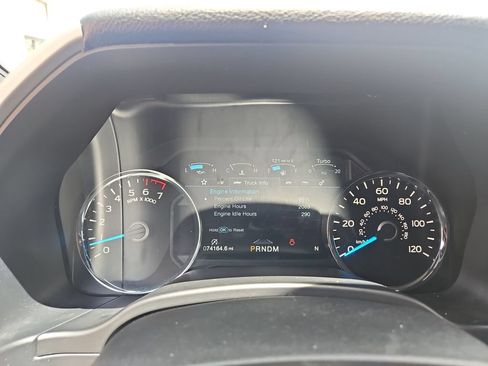 Used 2017 Ford F150 Lariat w/ Equipment Group 502A Luxury AWD/4WD image 16