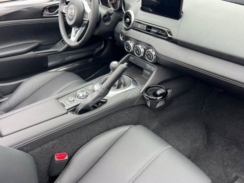 New 2025 MAZDA MX-5 Miata Grand Touring w/ Appearance Package image 16