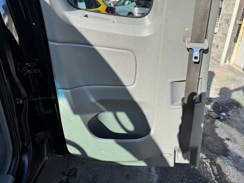 Used 2010 Toyota Tacoma 4x4 Access Cab V6 image 17