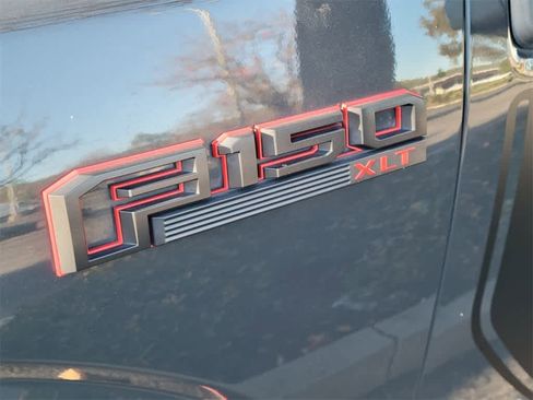 Used 2017 Ford F150 XLT w/ Equipment Group 302A Luxury image 3