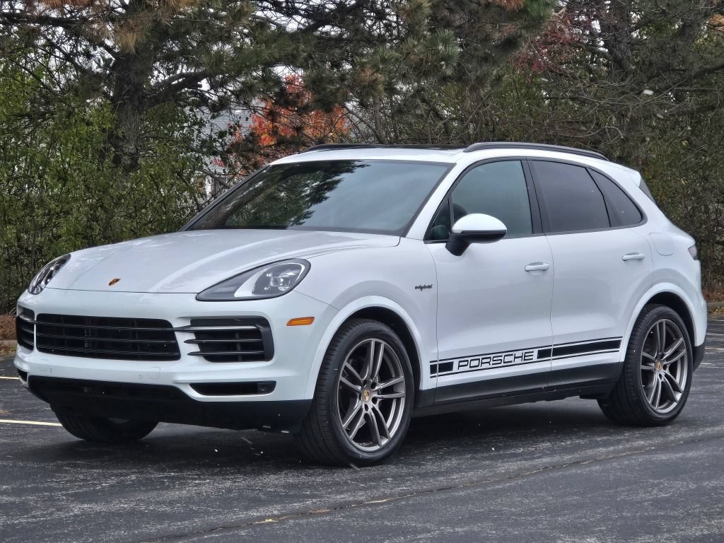 Used 2023 Porsche Cayenne Platinum Edition AWD/4WD image 30