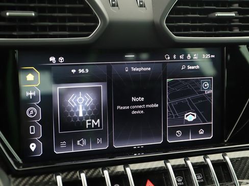 Used 2023 Lamborghini Urus Performante AWD/4WD image 27