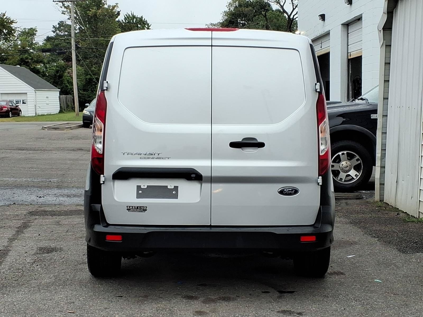 Used 2019 Ford Transit Connect XL FWD image 4