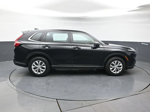 Used 2023 Honda CR-V LX image 7