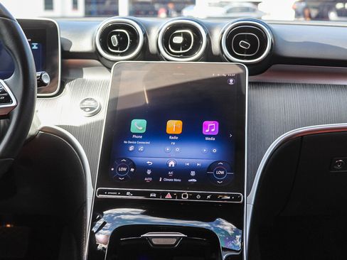 Used 2025 Mercedes-Benz C 300 Sedan image 13