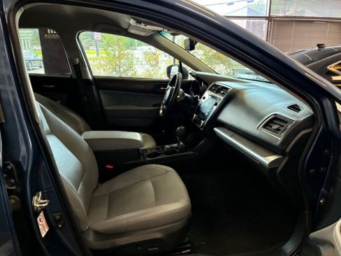 Used 2019 Subaru Outback 2.5i Limited AWD/4WD image 33