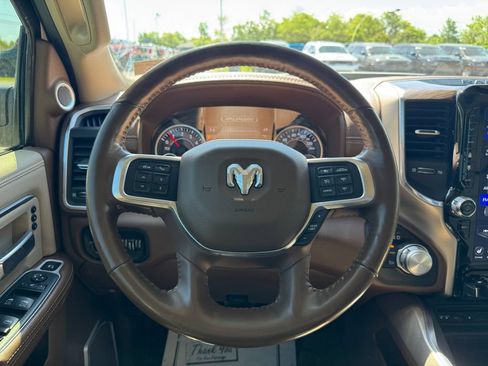 Used 2019 RAM 2500 Laramie AWD/4WD image 15