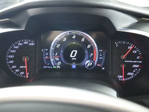 Used 2019 Chevrolet Corvette Stingray Convertible w/ 1LT image 37