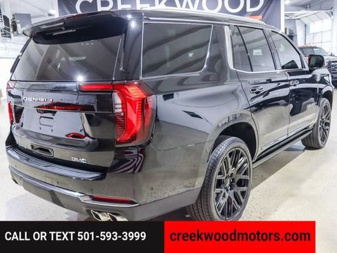 Used 2025 GMC Yukon Denali Ultimate AWD/4WD image 4