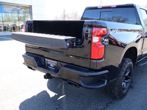Used 2023 Chevrolet Silverado 1500 LT Trail Boss w/ LT Trail Boss Premium Package AWD/4WD image 19
