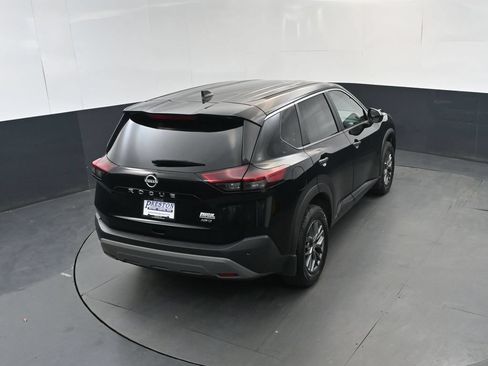 Used 2023 Nissan Rogue S AWD/4WD image 32