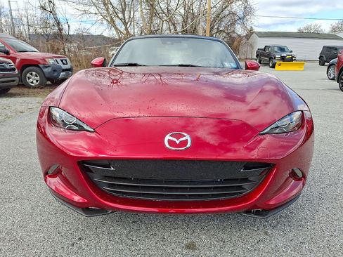 Certified 2022 MAZDA MX-5 Miata Grand Touring image 2