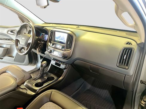 Used 2022 Chevrolet Colorado Z71 image 29