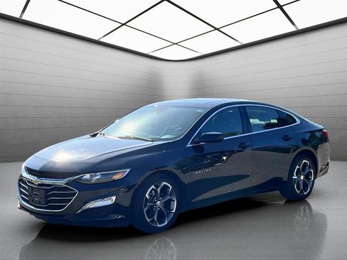 Used 2023 Chevrolet Malibu LT FWD image 1