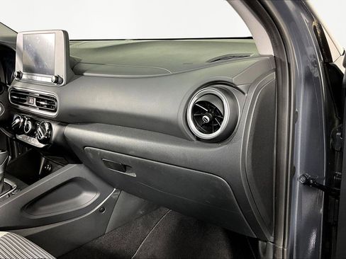 Used 2023 Hyundai Kona SE image 26