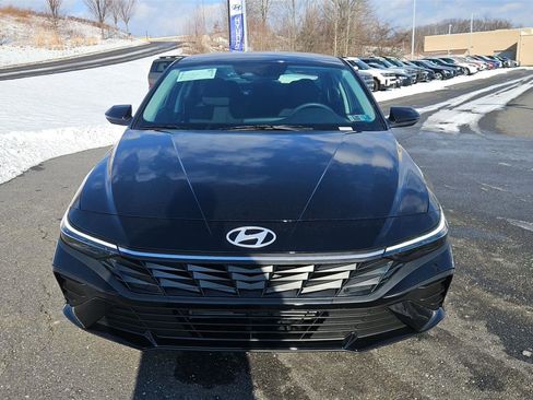 New 2026 Hyundai Elantra Blue image 2