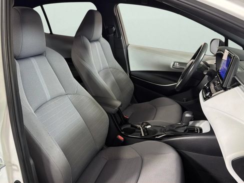 Used 2023 Toyota Corolla SE FWD image 34