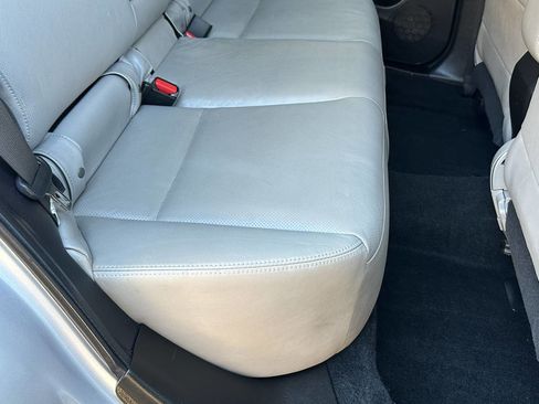 Used 2015 Subaru Forester 2.5i Limited image 15